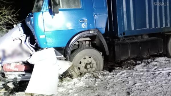 В Северной Осетии в столкновении «Жигулей» и КамАЗа погибли 5 человек